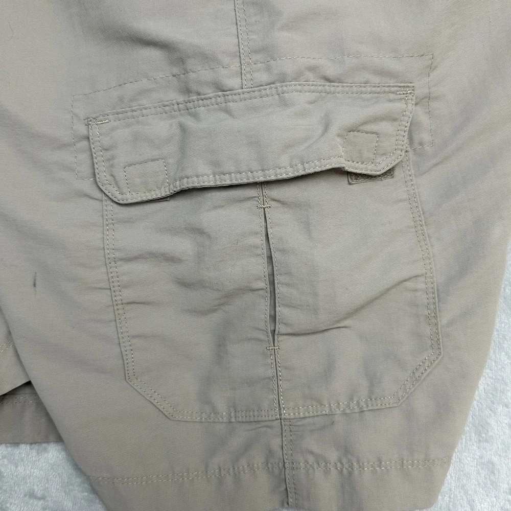 The North‎ Face Cargo Shorts Mens 2XL Beige Nylon Elastic Waist Hiking Outdoor